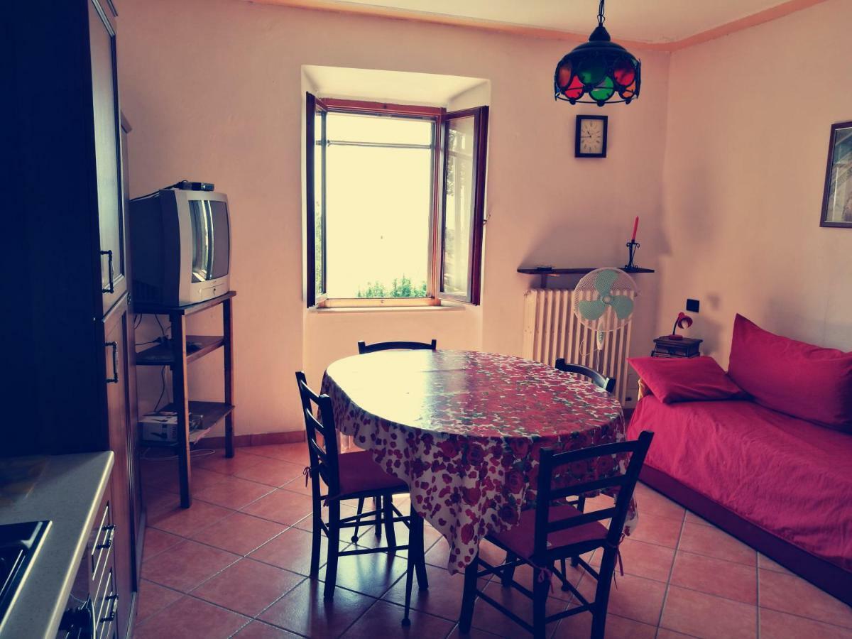 I Castagnini Daire Montecatini Val di Cecina Dış mekan fotoğraf