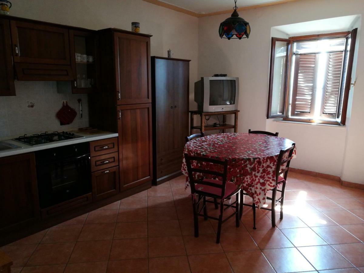 I Castagnini Daire Montecatini Val di Cecina Dış mekan fotoğraf
